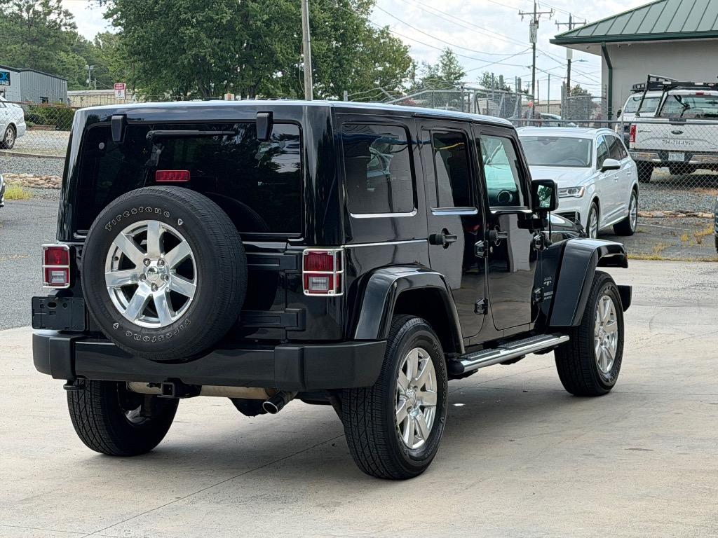 2016 Jeep Wrangler - $15,500