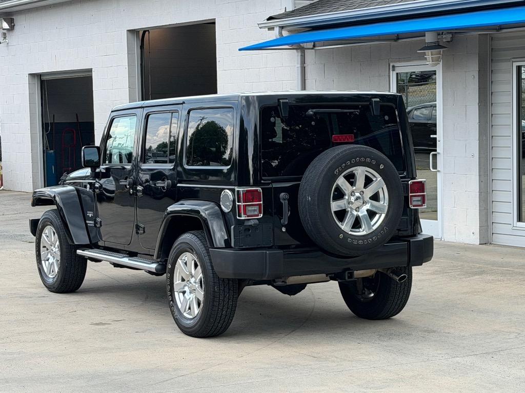 2016 Jeep Wrangler - $15,500