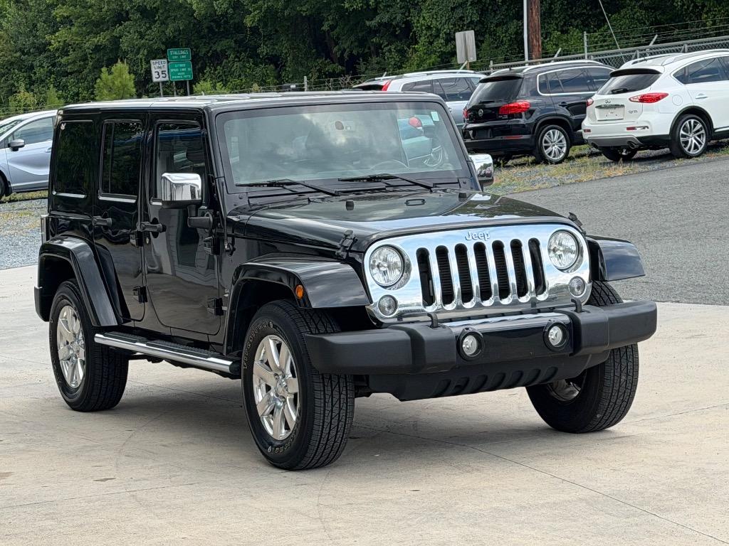 2016 Jeep Wrangler - $15,500