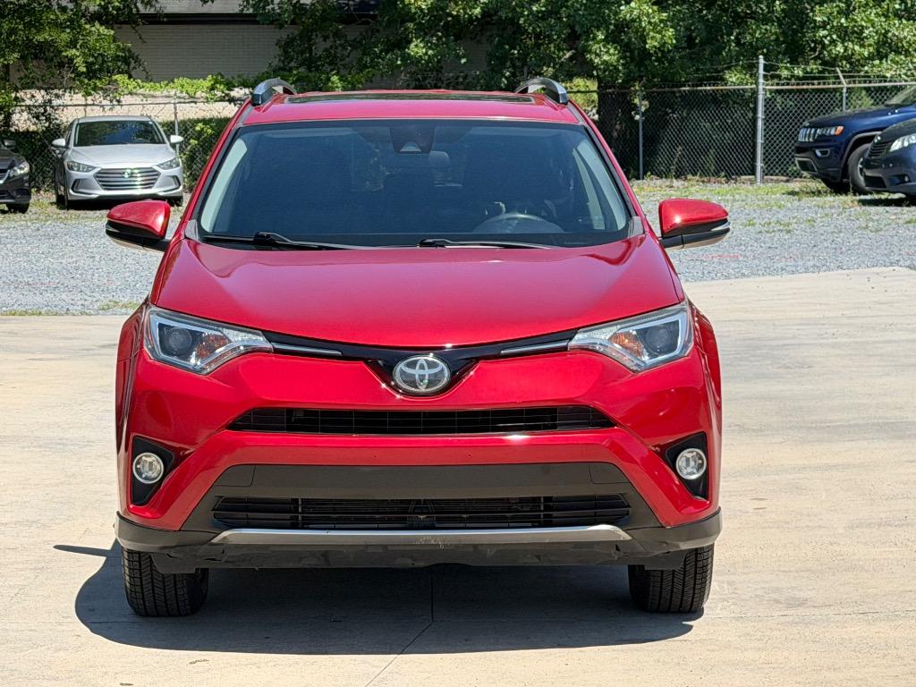 2017 Toyota RAV4 - $17,500