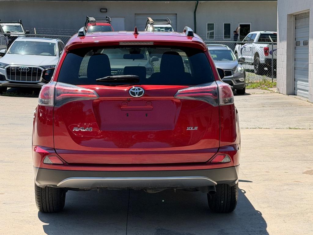 2017 Toyota RAV4 - $17,500