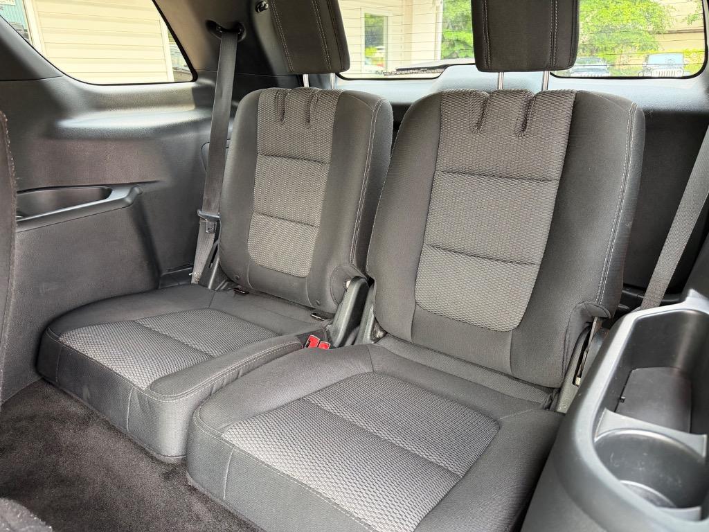 2018 Ford Explorer - $11,500