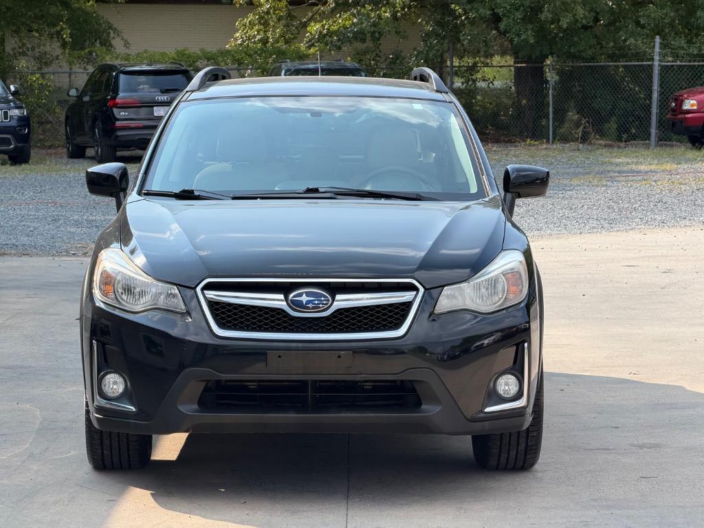 2016 Subaru Crosstrek - $15,900