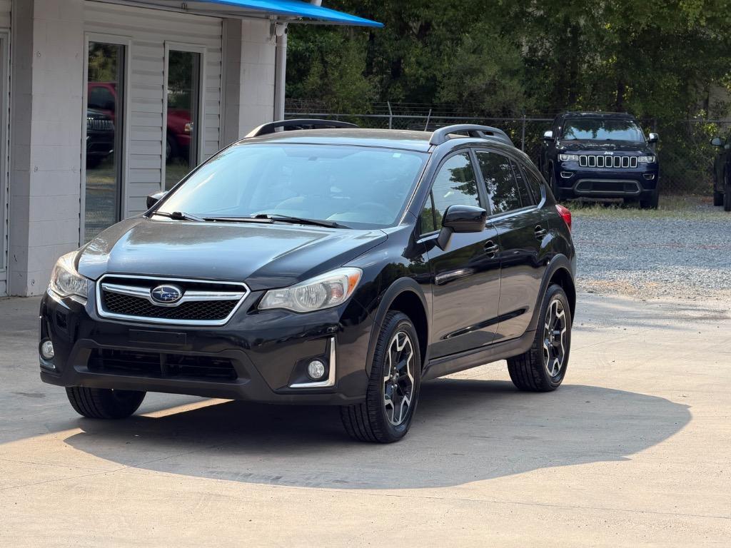 2016 Subaru Crosstrek - $15,900