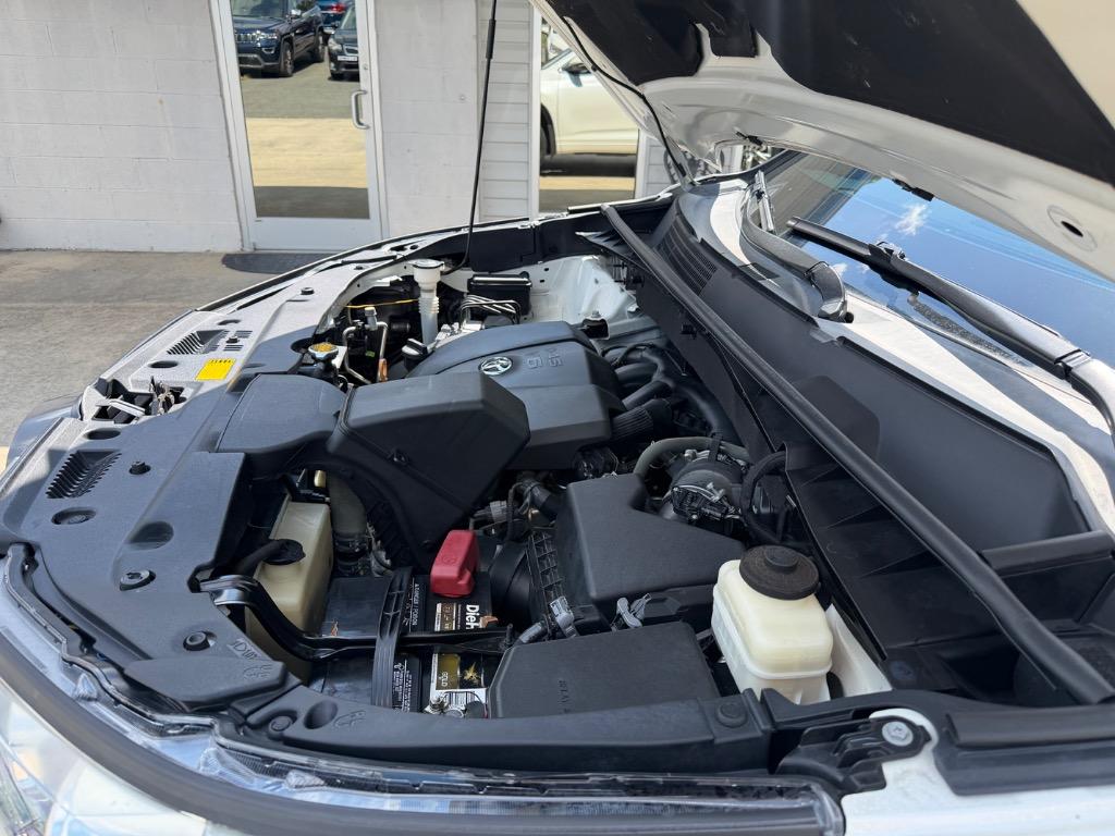 2017 Toyota Highlander - $22,500