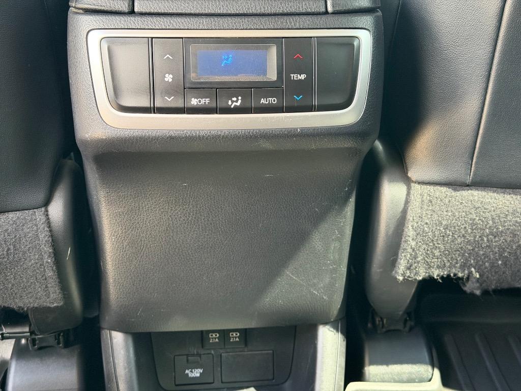 2017 Toyota Highlander - $22,500