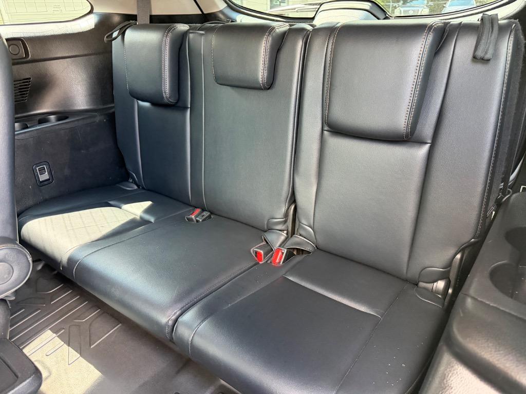 2017 Toyota Highlander - $22,500