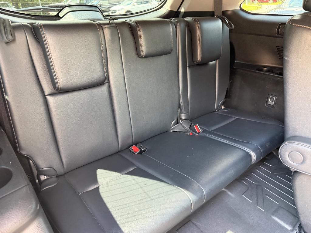 2017 Toyota Highlander - $22,500