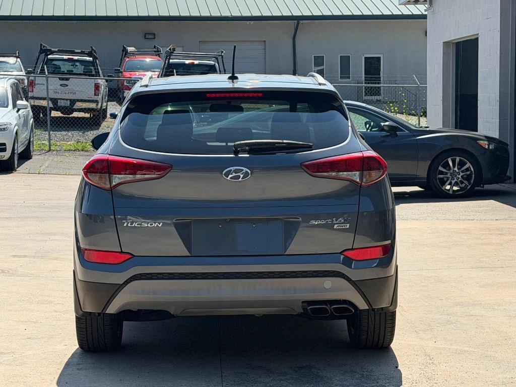 2017 Hyundai Tucson - $10,900
