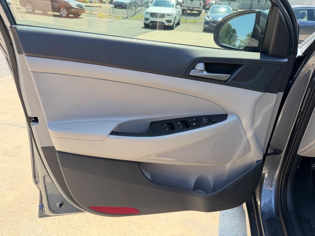 2017 Hyundai Tucson - $10,900