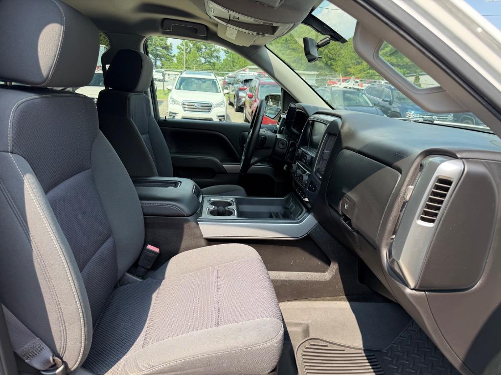 2017 Chevrolet Silverado 1500 - $16,850