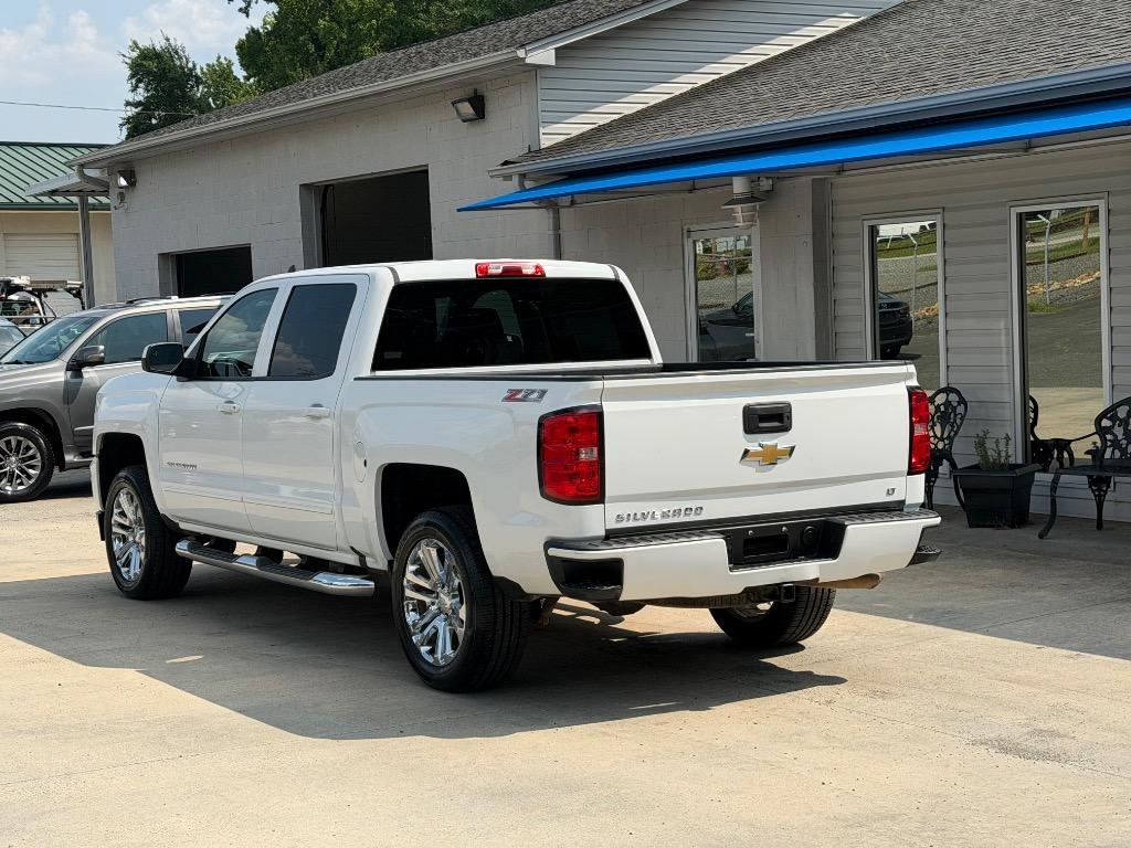 2017 Chevrolet Silverado 1500 - $16,850