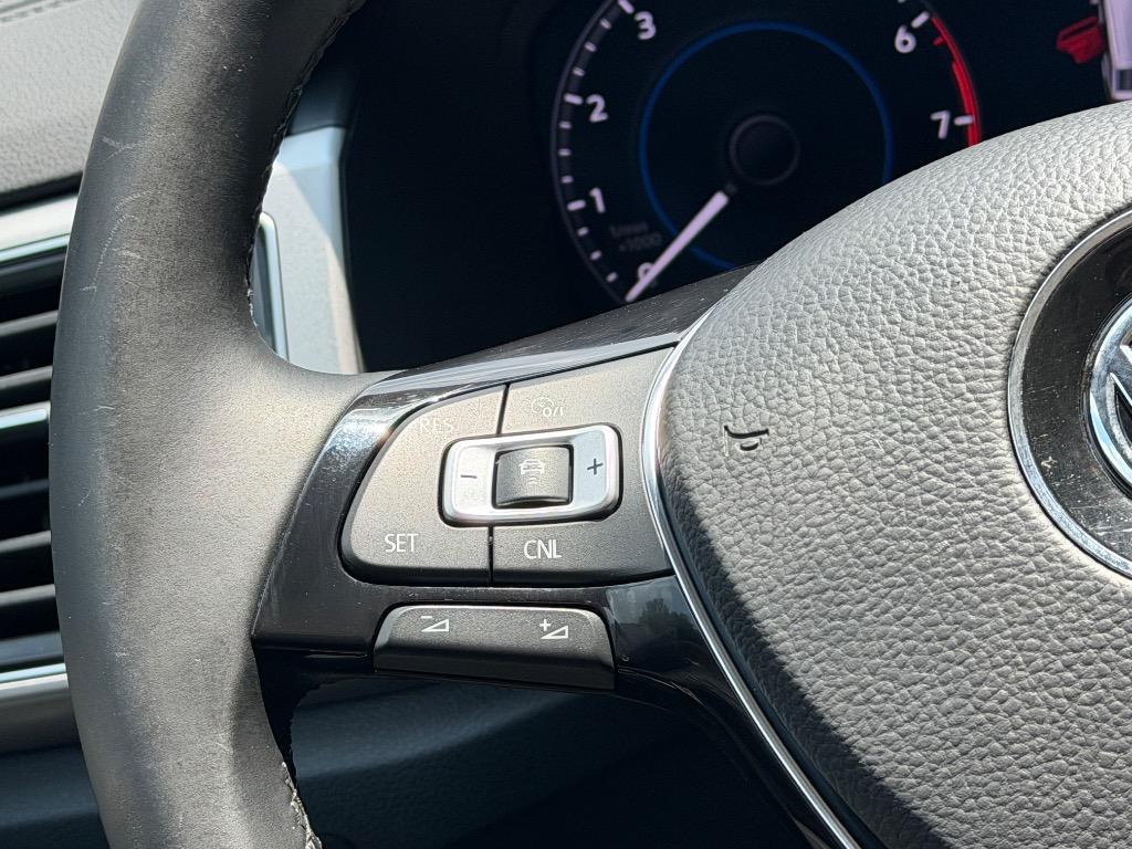 2018 Volkswagen Atlas - $17,790