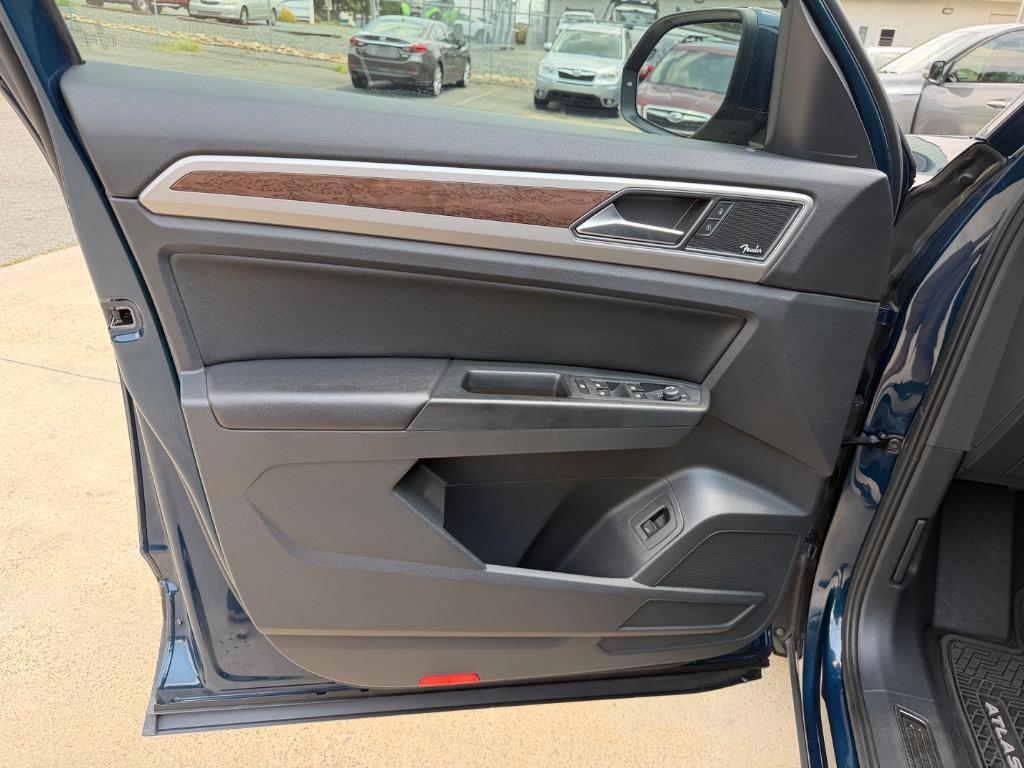 2018 Volkswagen Atlas - $17,790