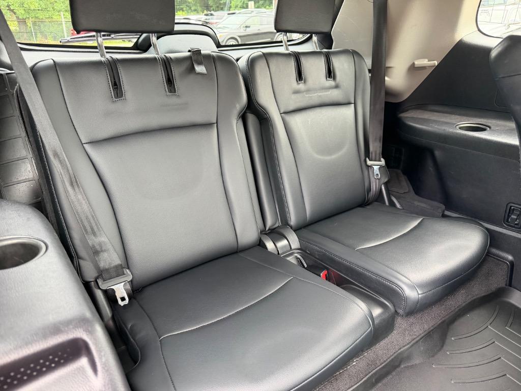 2013 Toyota Highlander - $10,500