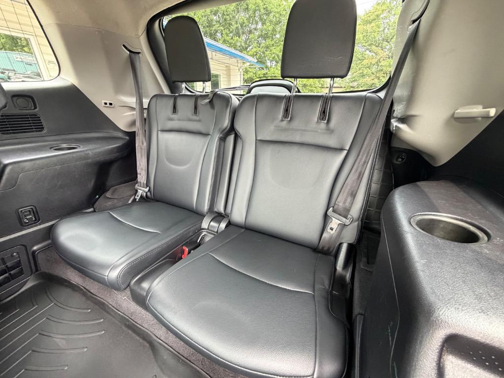 2013 Toyota Highlander - $10,500