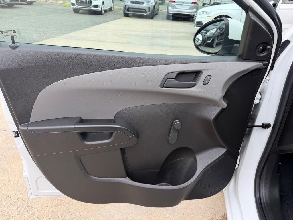 2017 Chevrolet Sonic - $8,288