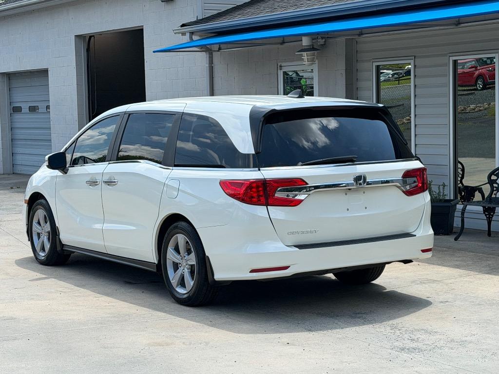 2018 Honda Odyssey - $20,700