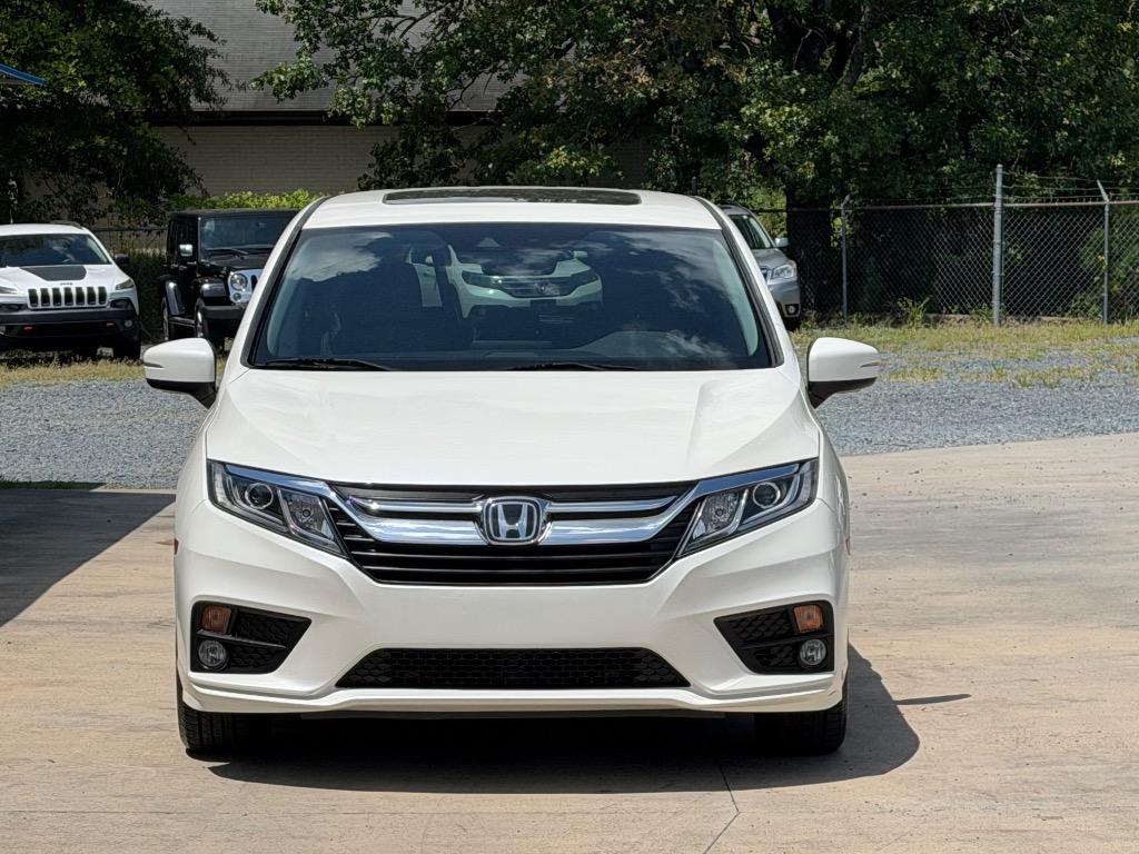 2018 Honda Odyssey - $20,700