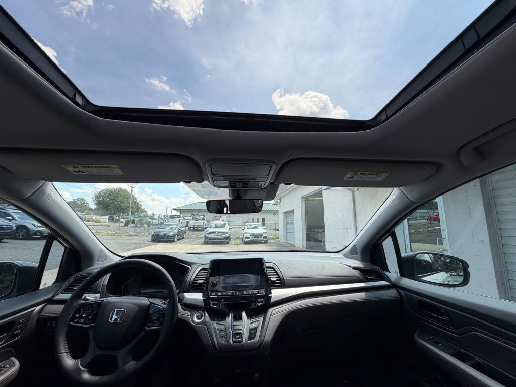 2018 Honda Odyssey - $20,700