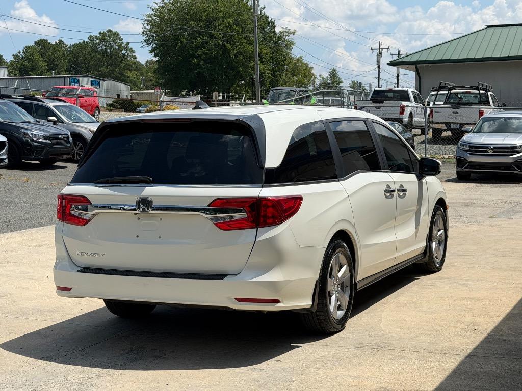 2018 Honda Odyssey - $20,700