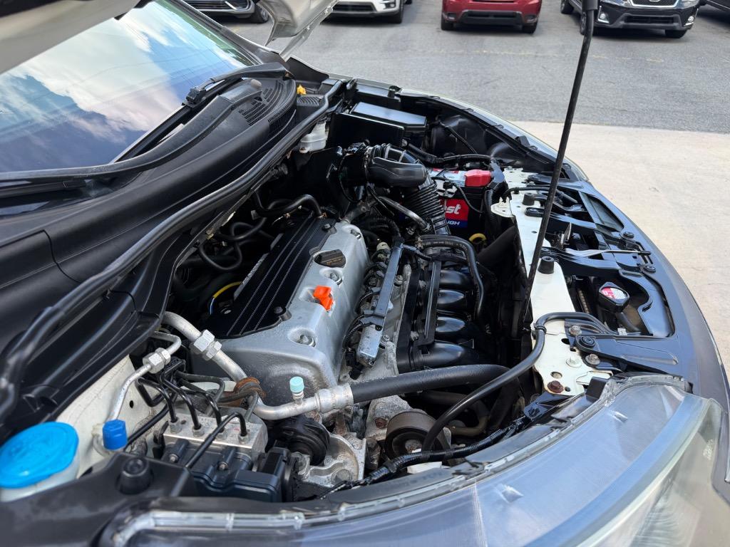 2013 Honda CR-V - $12,933