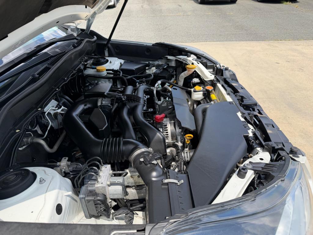 2018 Subaru Outback - $17,983
