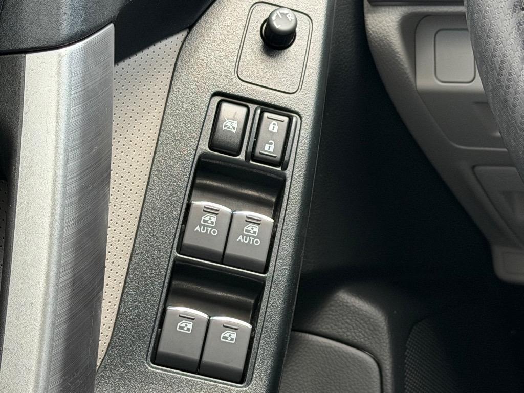 2018 Subaru Outback - $17,983