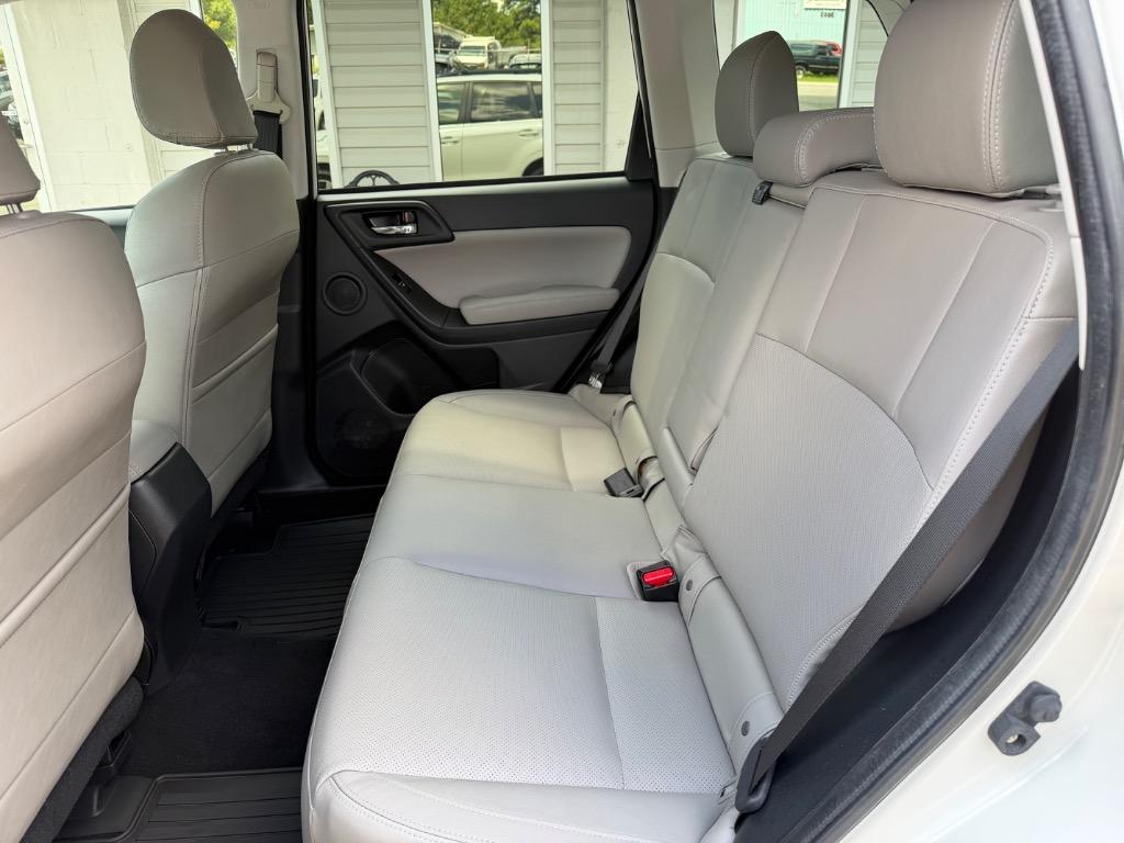 2018 Subaru Outback - $17,983