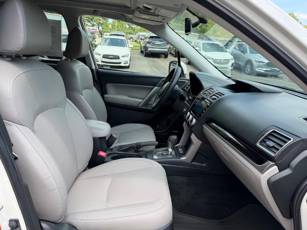 2018 Subaru Outback - $17,983