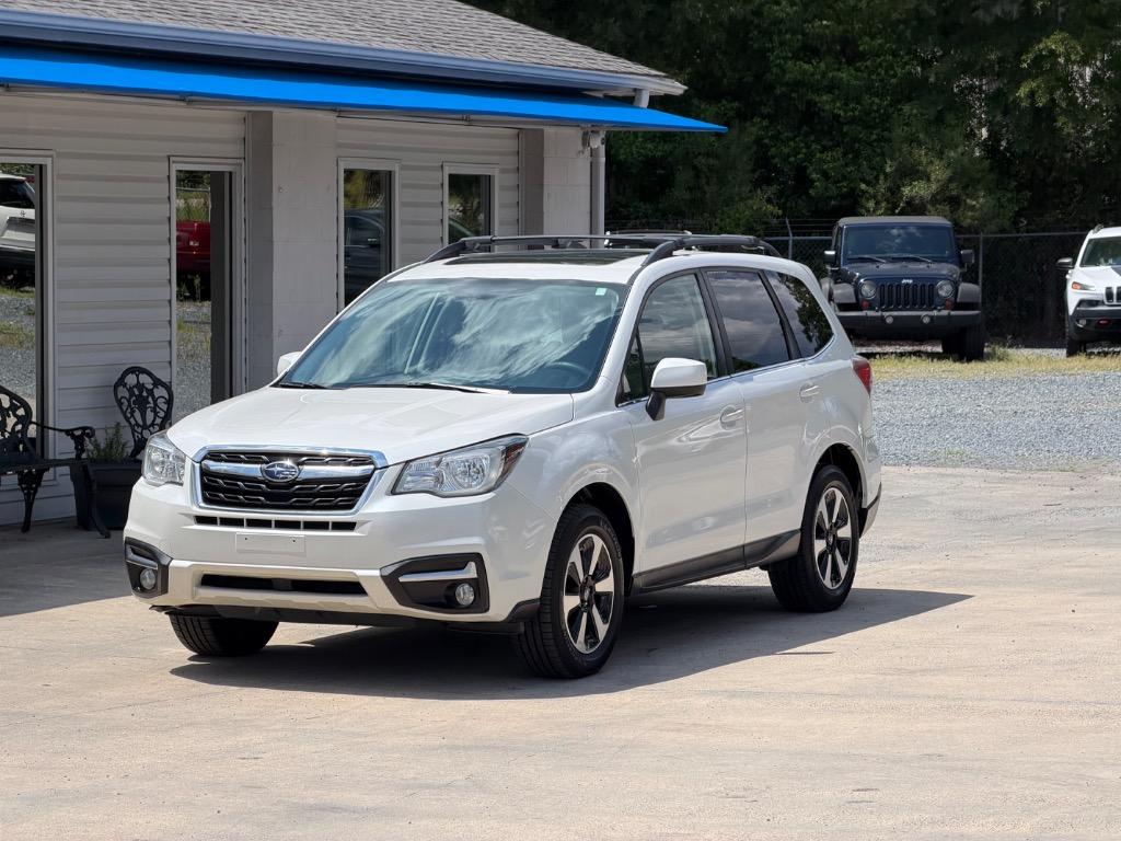 2018 Subaru Outback - $17,983