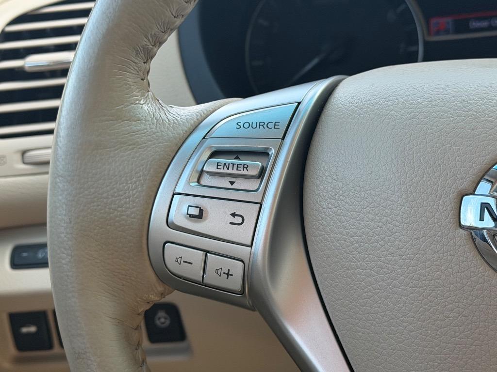 2017 Nissan Altima - $10,555