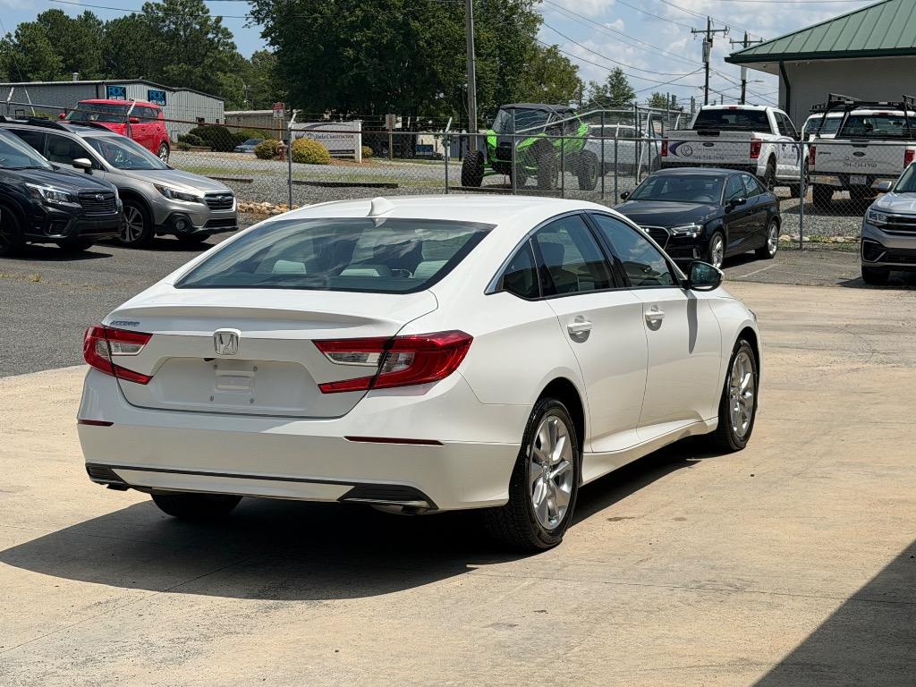 2018 Honda Accord - $16,950