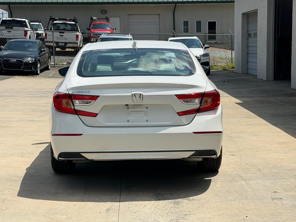 2018 Honda Accord - $16,950