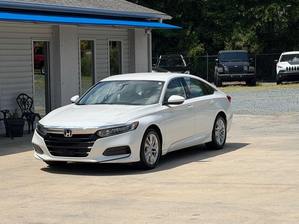 2018 Honda Accord - $16,950