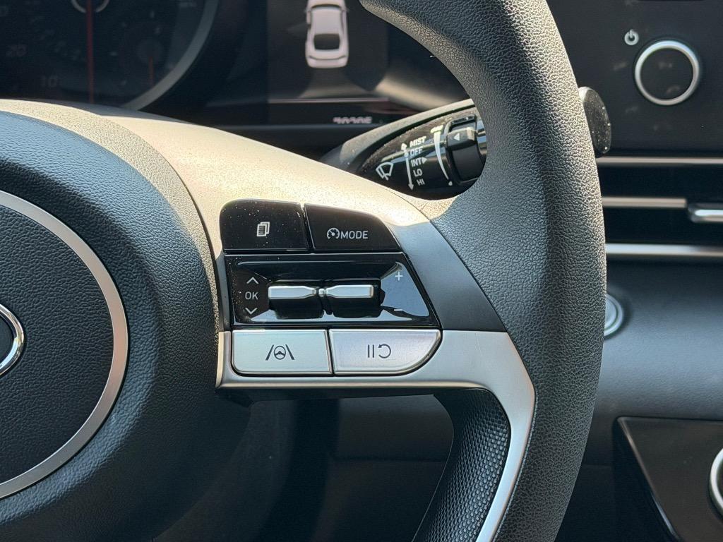 2022 Hyundai Elantra - $14,900