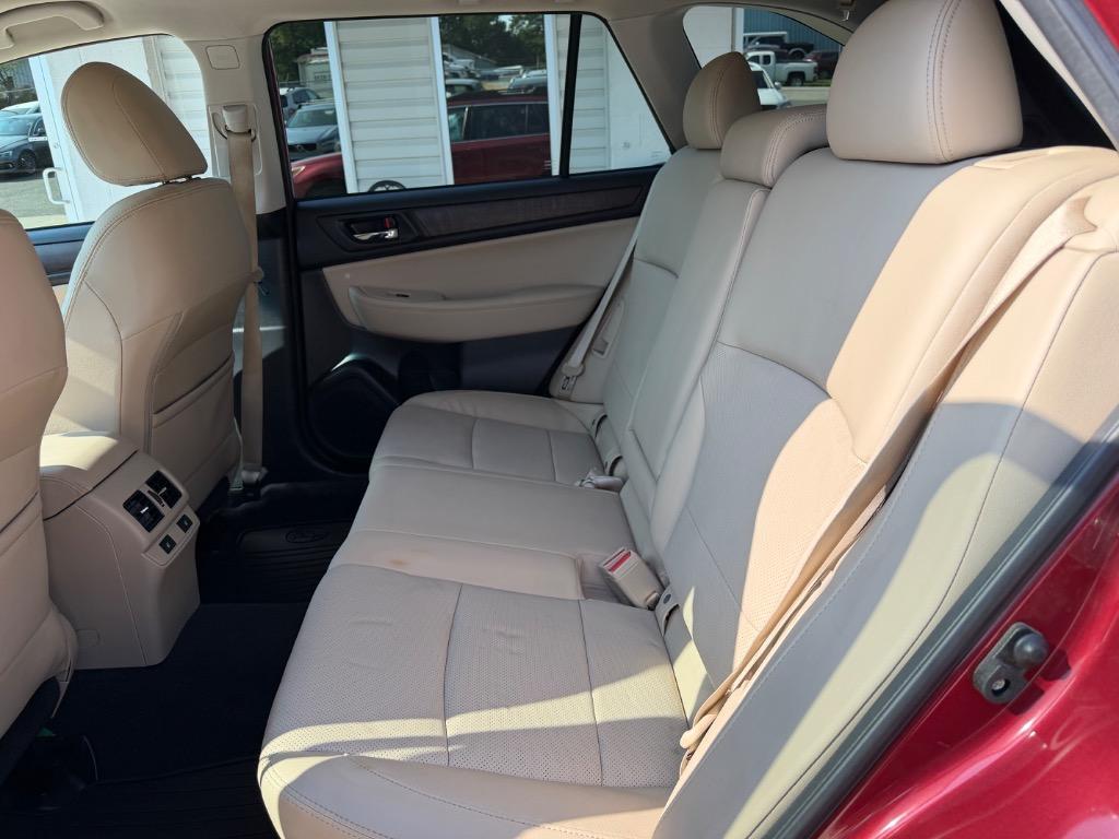 2017 Subaru Outback - $15,400