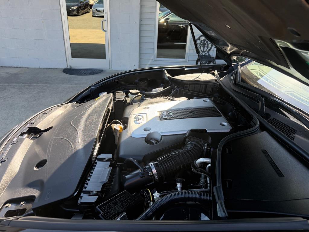 2017 INFINITI Q70 - $18,833