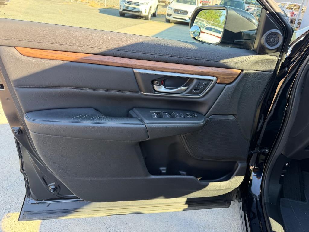 2017 Honda CR-V - $16,720