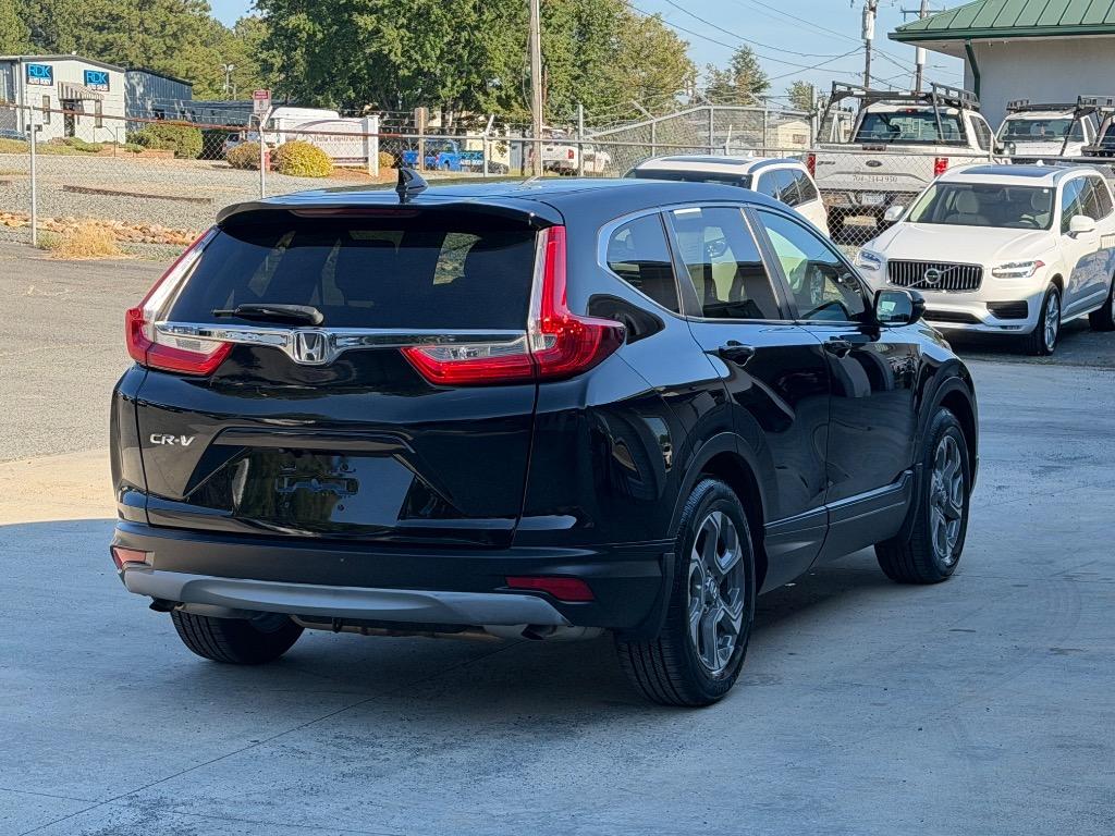2017 Honda CR-V - $16,720