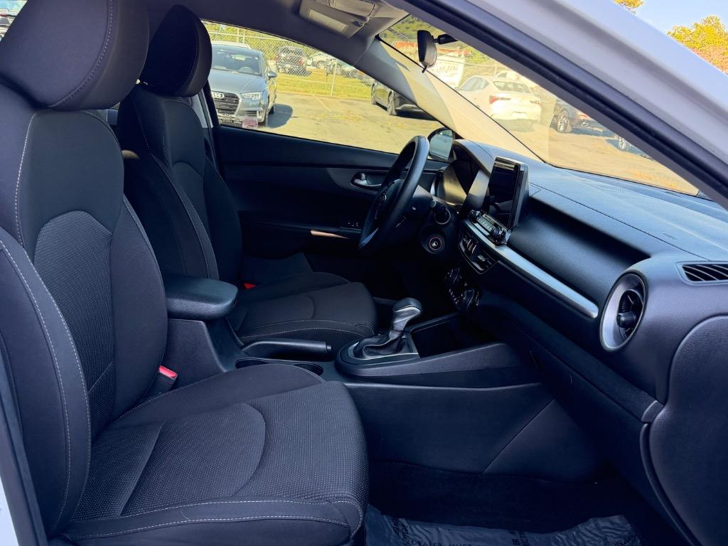 2019 Kia Forte - $9,182
