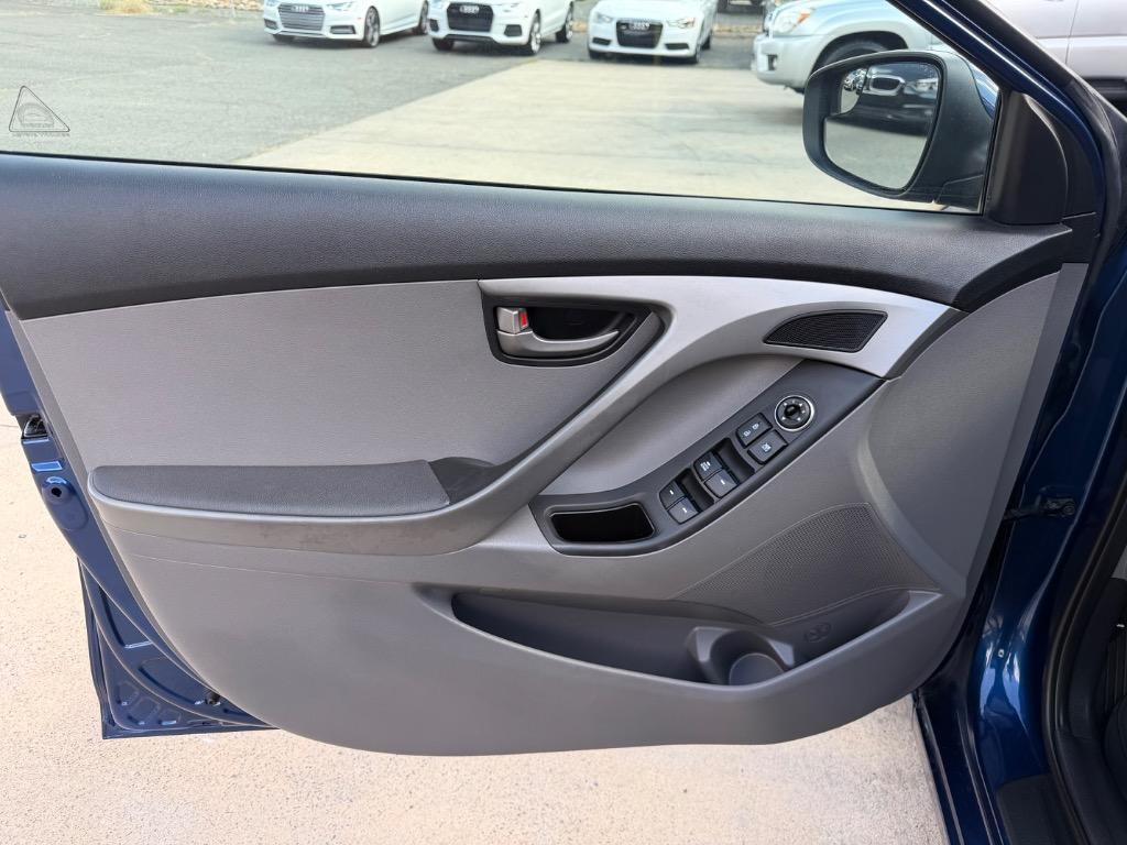 2015 Hyundai Elantra - $7,777
