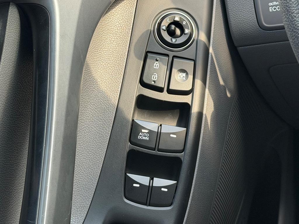 2015 Hyundai Elantra - $7,777