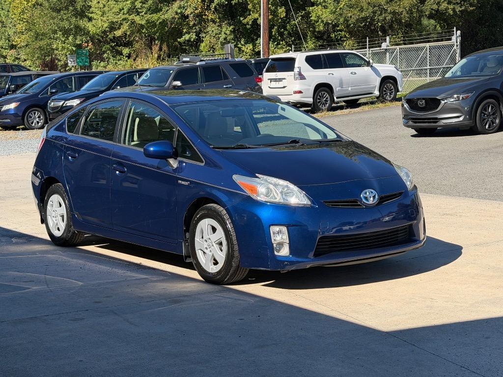 2011 Toyota Prius - $9,440