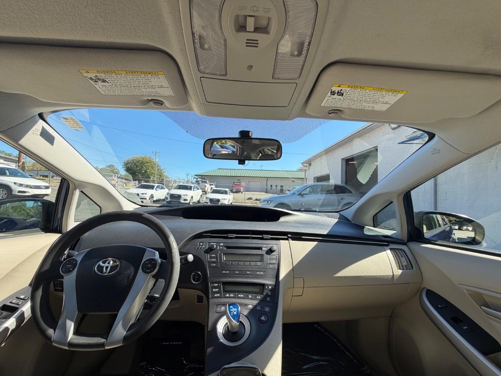 2011 Toyota Prius - $9,440