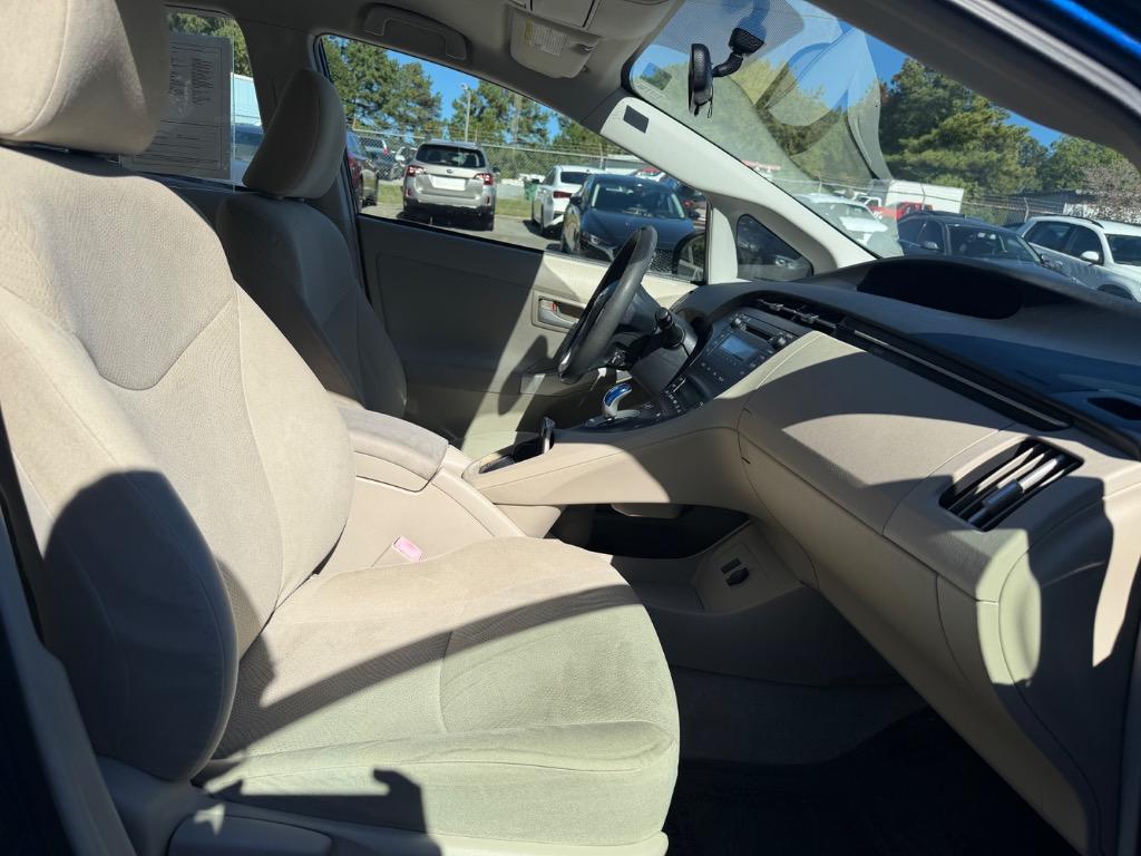 2011 Toyota Prius - $9,440