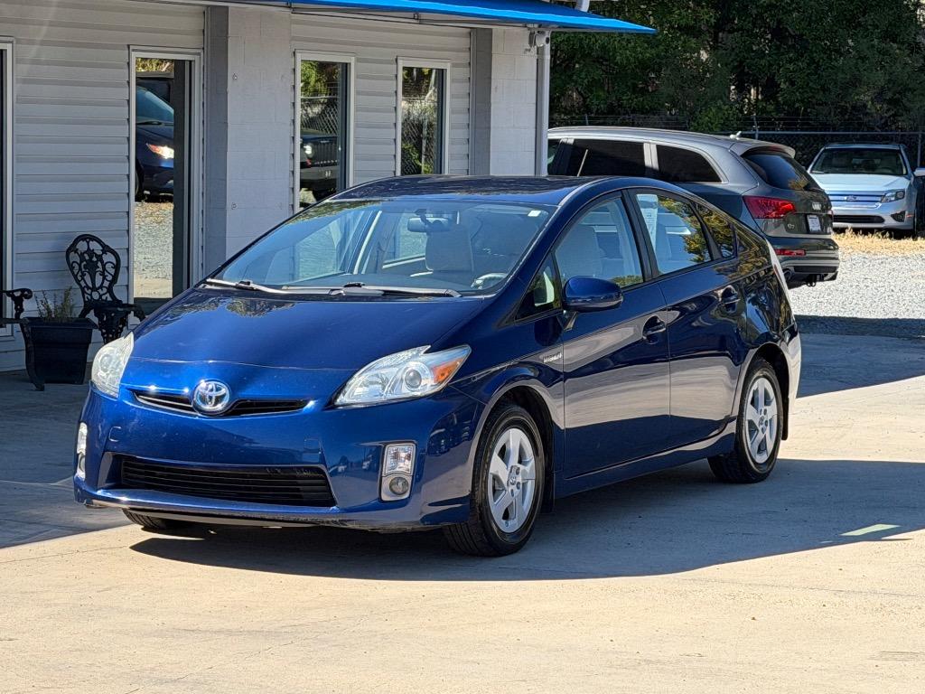 2011 Toyota Prius - $9,440