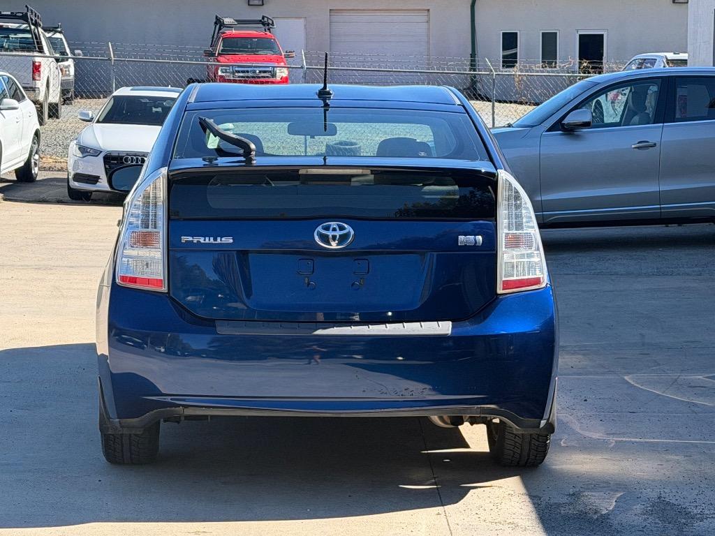 2011 Toyota Prius - $9,440