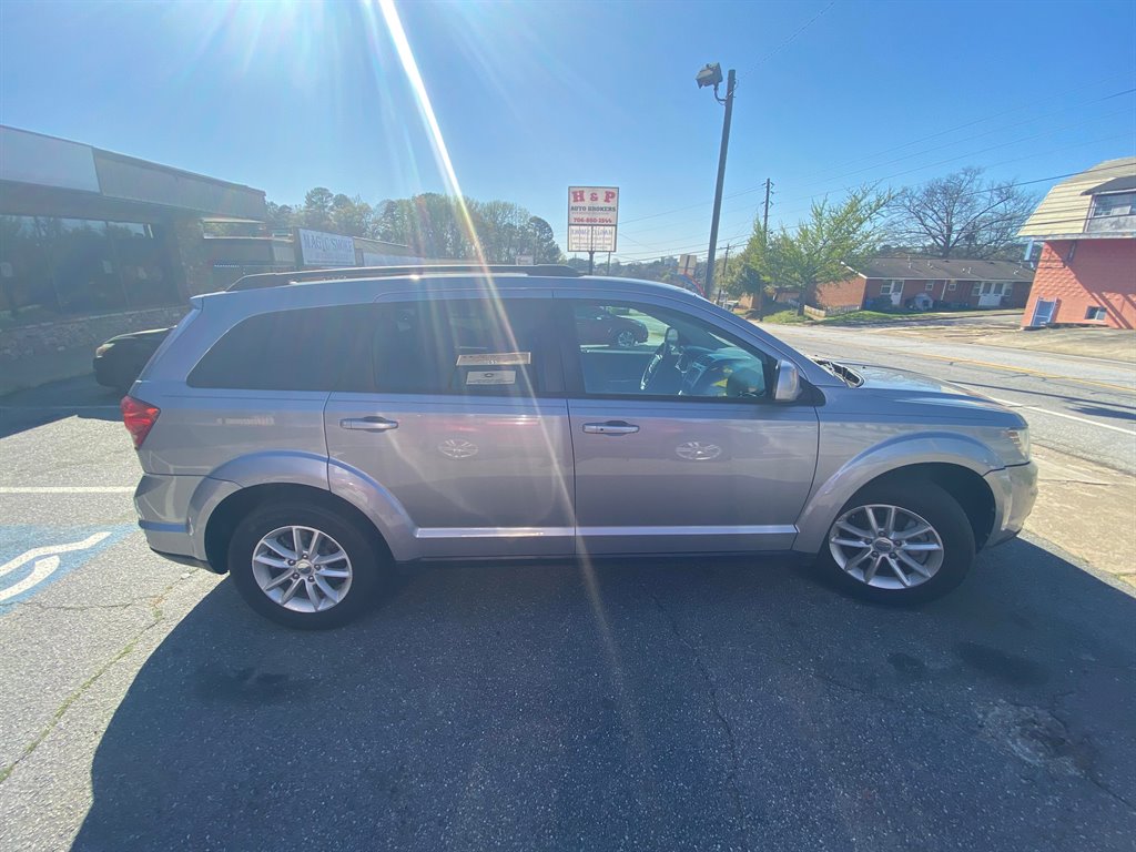 2016 Dodge Journey - $10,000