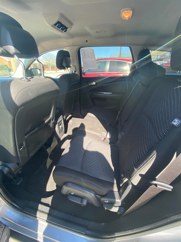 2016 Dodge Journey - $10,000